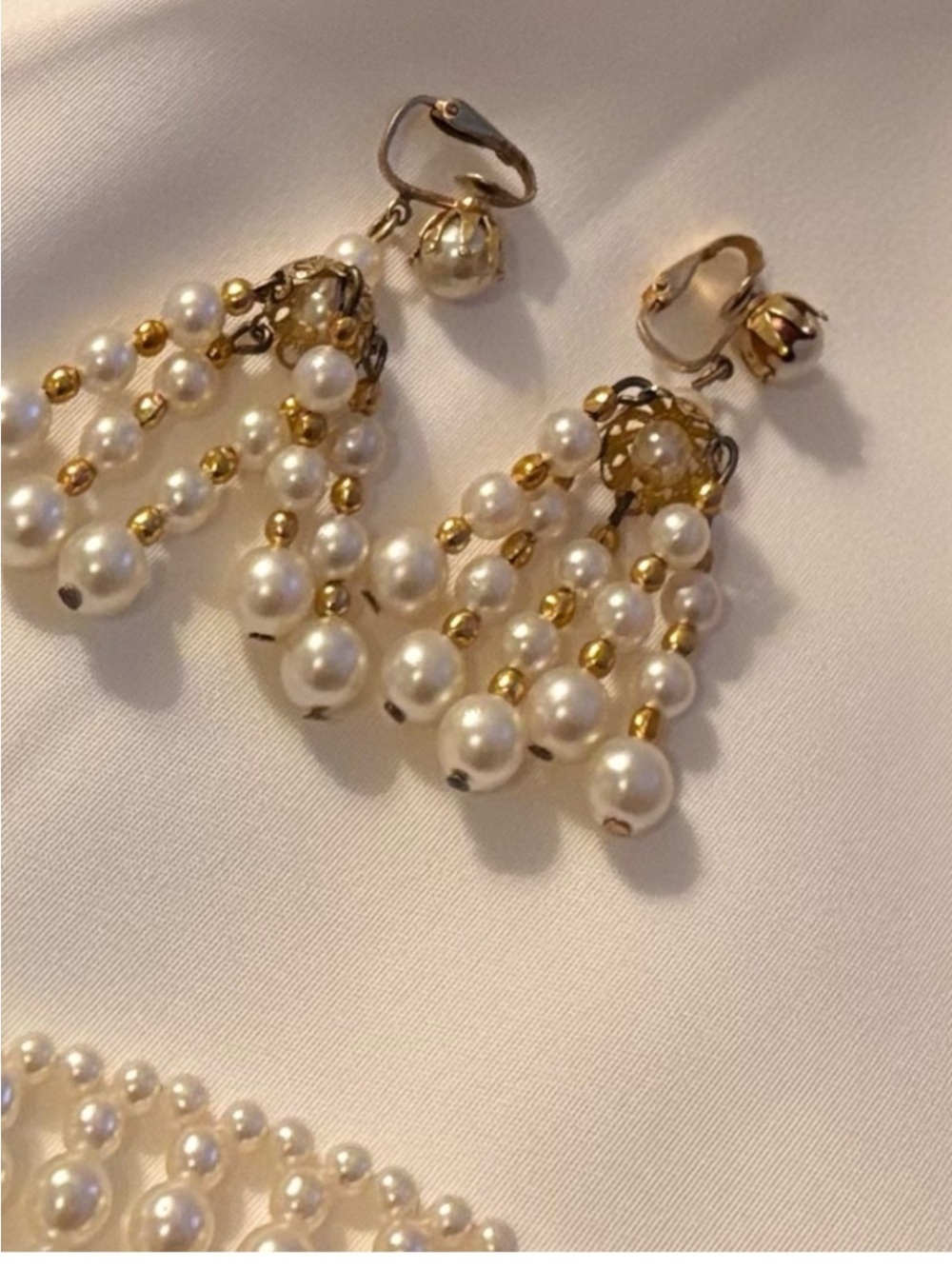 Vintage Pearl Chandelier Clip-On Earrings | Coastal Romance - Picture 4 of 5